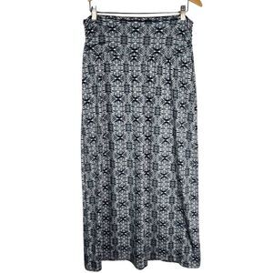 AB Studio Black and White Patterned Geometric Maxi Skirt